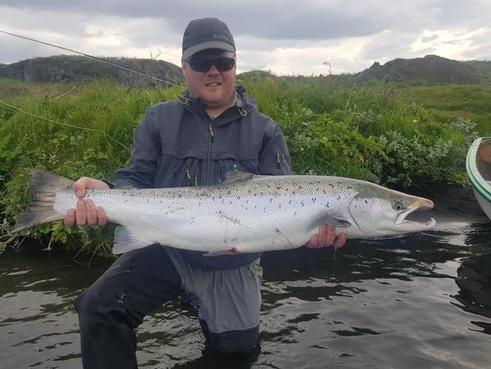 Stefán Gíslason með 20 punda laxinn