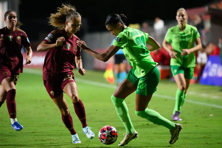 Sveindís Jane Jónsdóttir fékk tækifæri í byrjunarliðinu hjá Wolfsburg í kvöld.