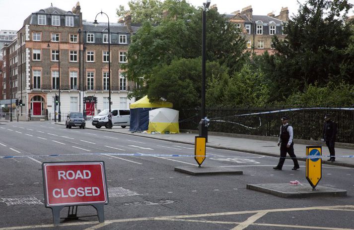 Við Russell Square.