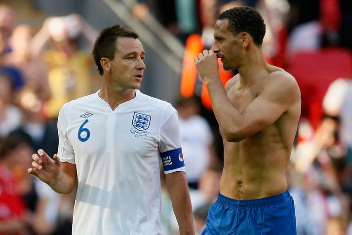 John Terry og Rio Ferdinand talast ekki lengur við.