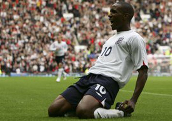 Jermain Defoe skoraði sitt annað og þriðja mark fyrir England í dag