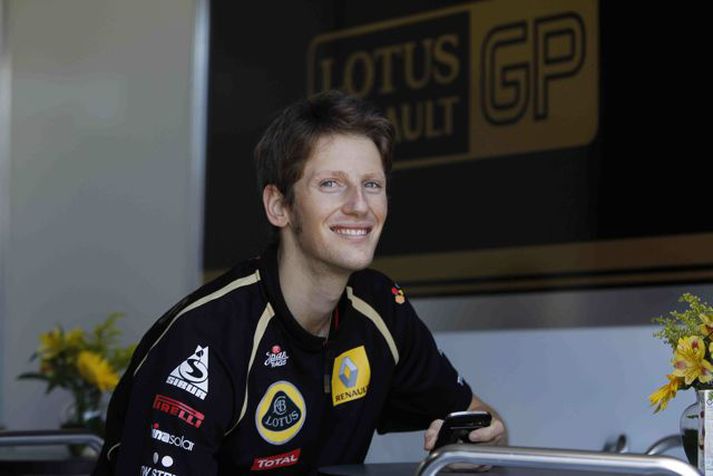 Romain Grosjean keppir með Lotus Renault á næsta ári.