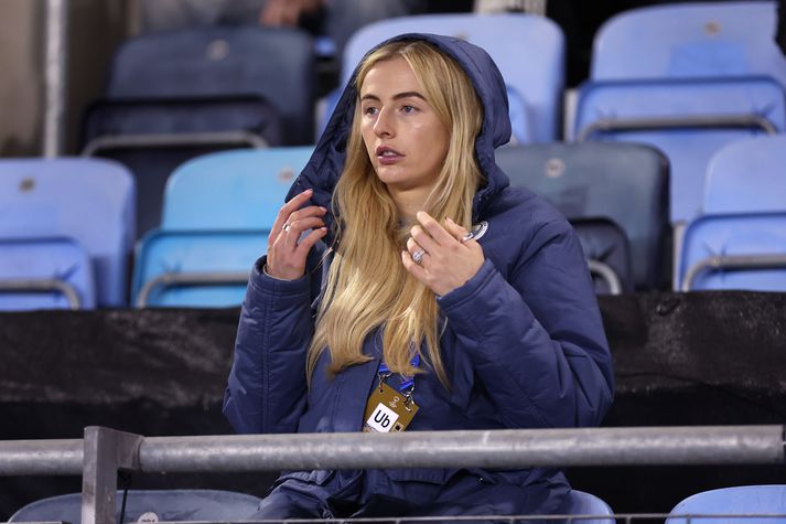 Chloe Kelly hefur verið mikið á bekknum hjá Manchester City í vetur og er nú farin á láni til Arsenal.