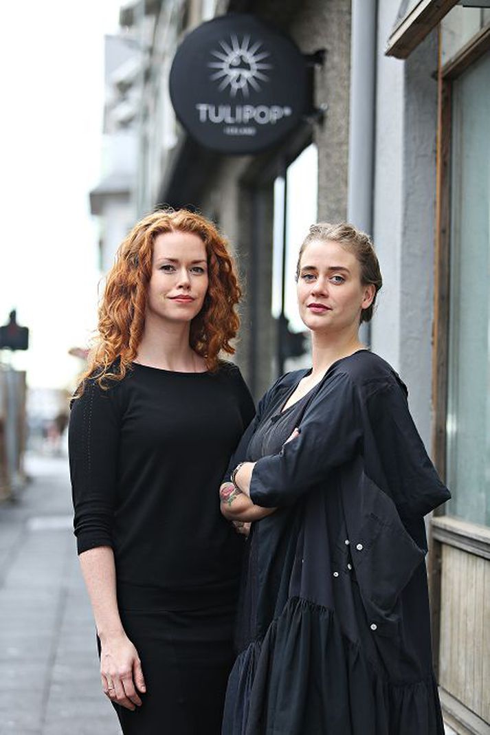 Helga Árnadóttir og Signý Kolbeinsdóttir hönnuður reka fyrirtækið Tulipop.