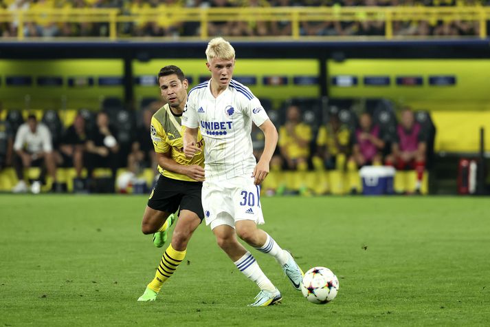Hákon Arnar Haraldsson í leik gegn Borussia Dortmund.