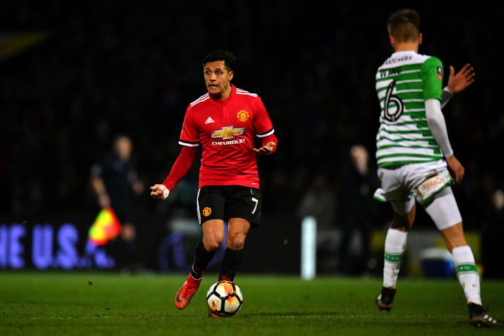 Alexis Sanchez þreytti frumraun sína í búningi United í kvöld, en hann spilaði um 70 minútur.