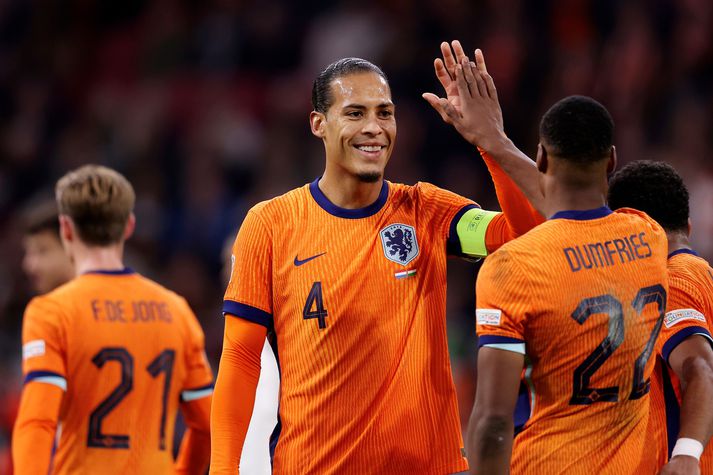 Virgil van Dijk er bæði fyrirliði og lykilmaður hjá hollenska landsliðinu og Liverpool.