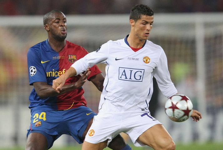 Ronaldo í úrslitaleik Meistaradeildarinnar árið 2009 gegn Barcelona. Yaya Toure, sem þá lék með Börsungum, er hjá Manchester City í dag.