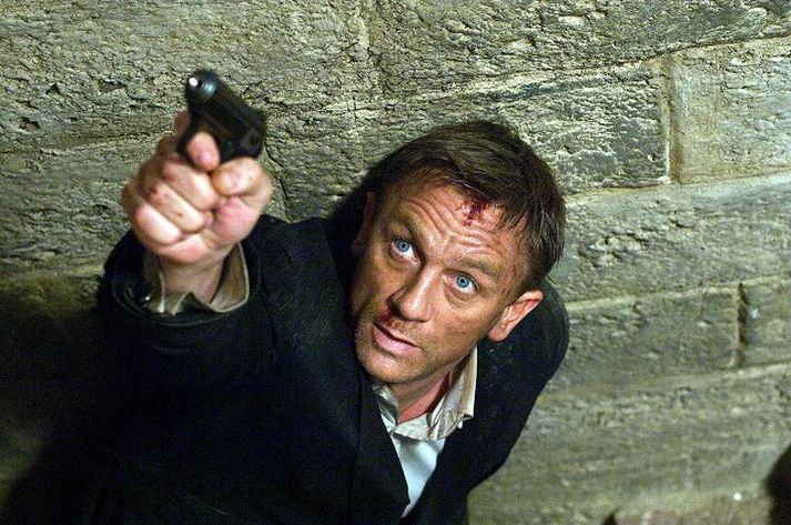 Nýjasta Bond-myndin með Daniel Craig verður frumsýnd hérlendis 7. nóvember.