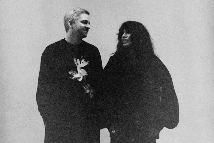 Ólafur Arnalds og Loreen gáfu út stuttmyndina SAGES í gær og tvö lög af samnefndri stuttskífu.