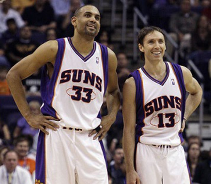 Grant Hill og Steve Nash eru báðir farnir frá Phoenix Suns og þeir verða keppinautar í Los Angeles á næstu leiktíð.