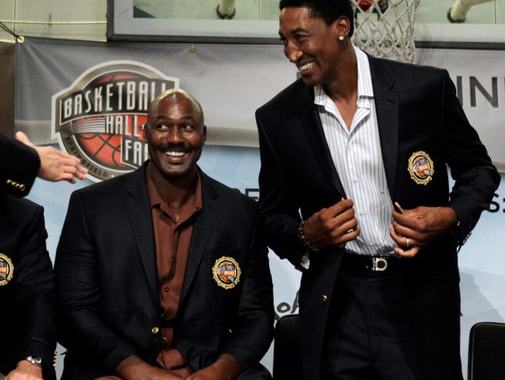 Karl Malone og Scottie Pippen voru í góðu skapi þegar þeir voru teknir inn í heiðurshöll bandaríska körfuboltans.