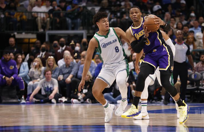 Russell Westbrook var stigahæstur hjá Los Angeles Lakers í leiknum gegn Dallas Mavericks með 25 stig.