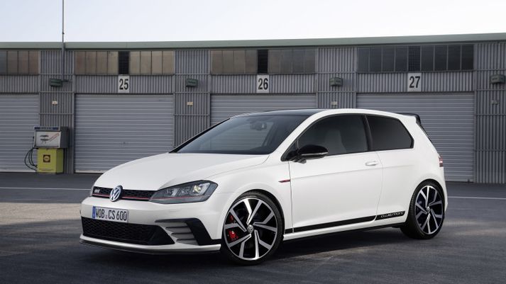 Volkswagen Golf GTI Clubsport er enn ein gerð þessa vinsæla bíls og ári öflug.