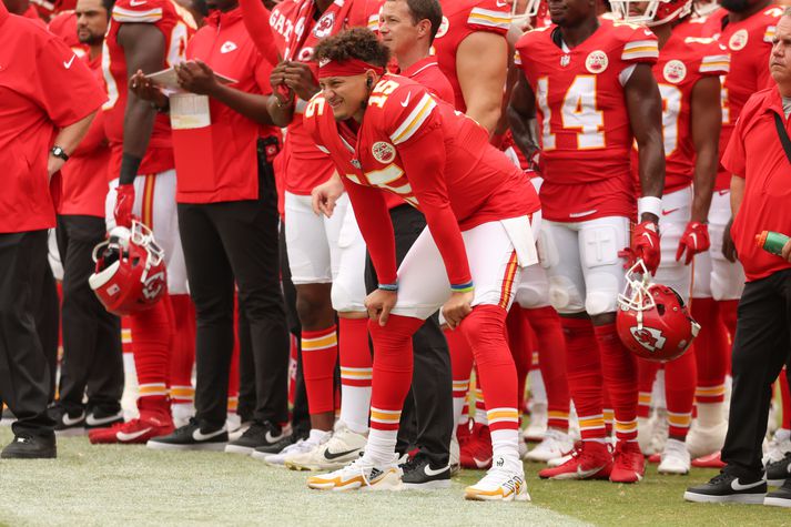 Patrick Mahomes verður í eldlínunni með Kansas City Chiefs gegn Detroit Lions í kvöld.