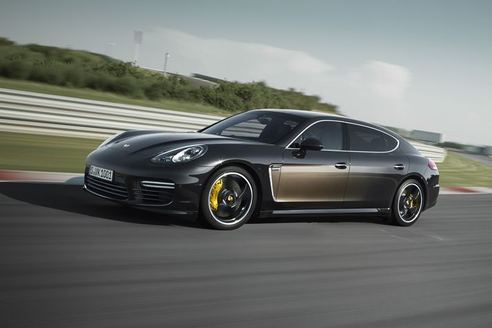 Viðhafnarútgáfa Porsche Panamera Exclusive skartar 570 hestafla vél.