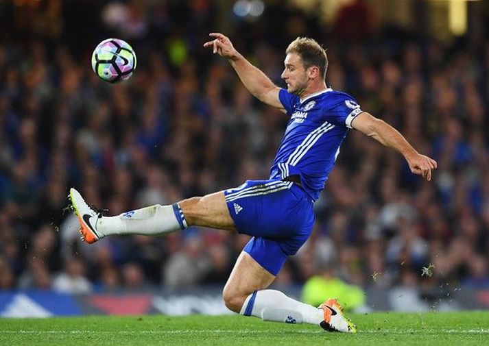 Ivanovic lék 376 leiki fyrir Chelsea og skoraði 34 mörk.