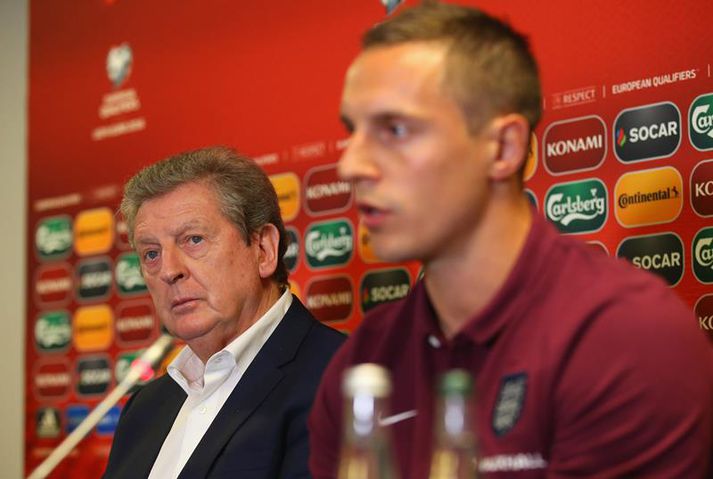 Roy Hodgson landsliðsþjálfari og Jagielka.