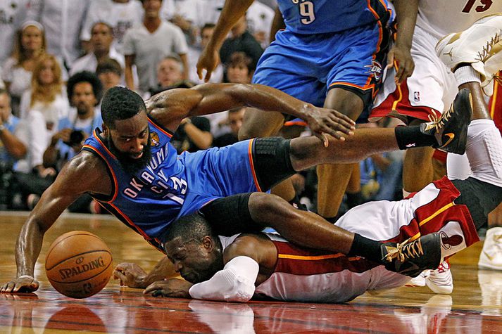 James Harden og Dwyane Wade.