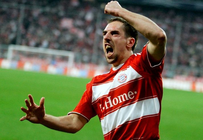 Franck Ribery fagnar marki í leik með Bayern München.