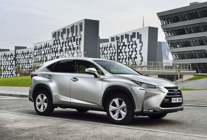 Lexus NX sportjepplingurinn.