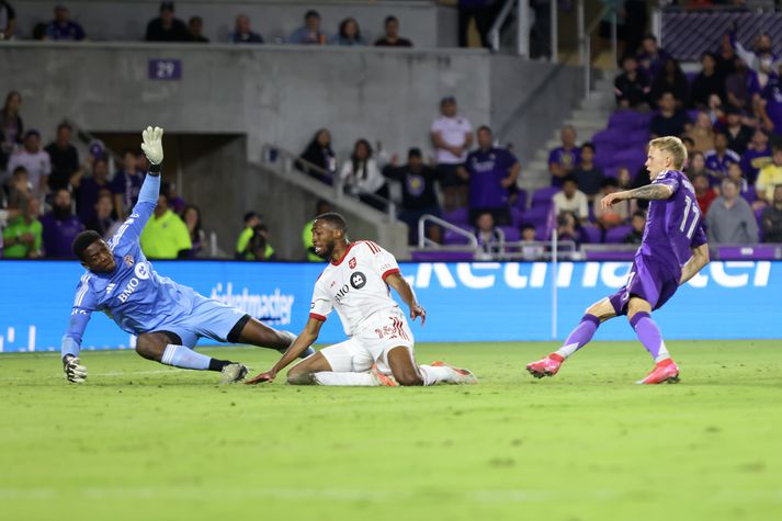 Dagur Dan Þórhallsson skorar fjórða mark Orlando City gegn Toronto.