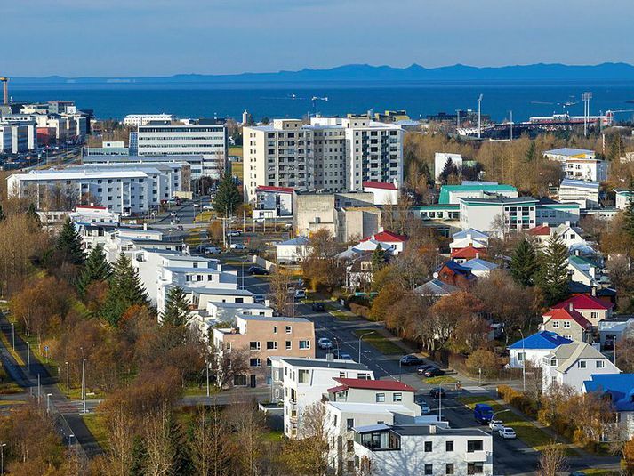 Áframhaldandi suðvestanátt er í kortunum.