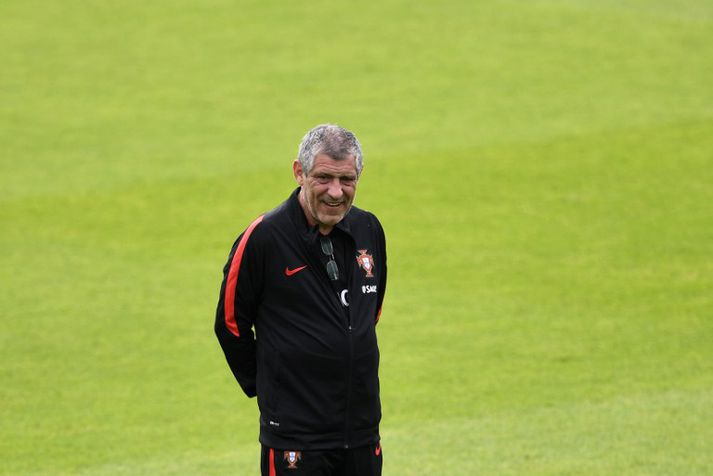 Fernando Santos á æfingu portúgalska liðsins.