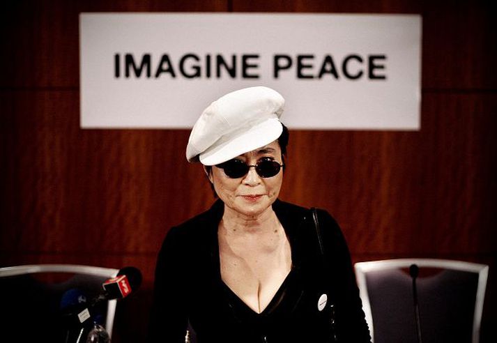 Blaðamannafundur Yoko Ono á hótel Nordica