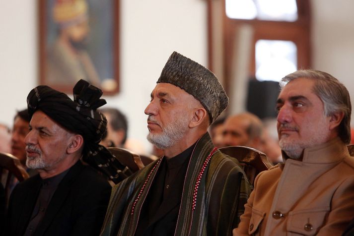 Frá vinstri: Ashraf Ghani, forseti, Hamid Karzai, fráfarandi forseti og Abdullah Abdullah, verðandi framkvæmdastjóri landsins.