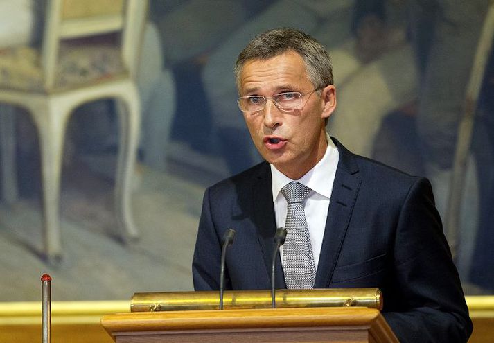 Jens Stoltenberg forsætisráðherra: Slær á fingur olíu- og orkumálaráðherrans.