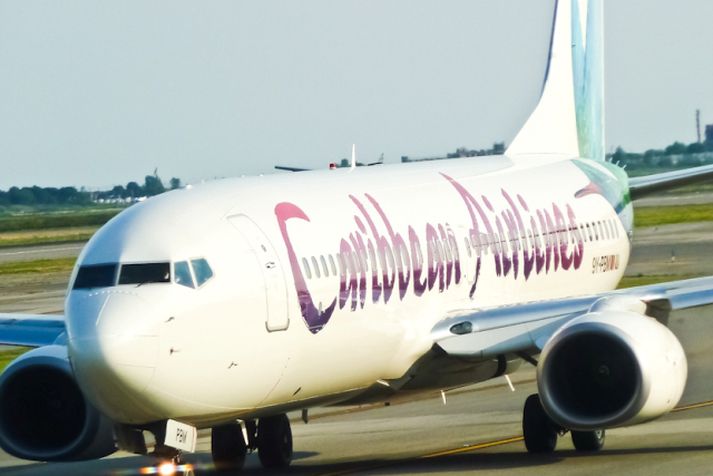 Farþegaflugvélin er í eigu Caribbean Airlines.