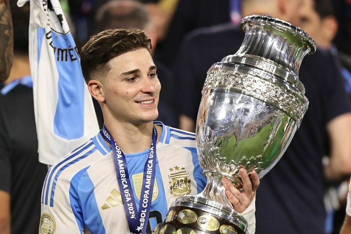 Julián Álvarez hefur verið afar sigursæll síðustu ár, með Manchester City og argentínska landsliðinu.