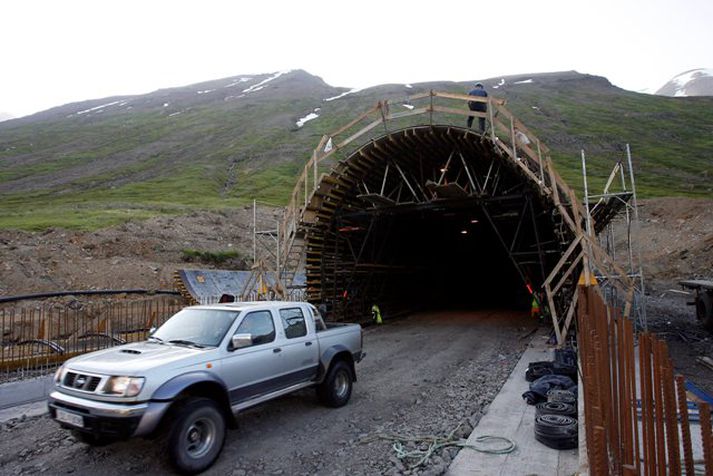 Héðinsfjarðargöngin kostuðu 2,1 milljarð króna. Mynd/ Pjetur