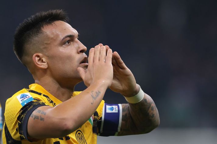 Lautaro Martinez skoraði eina gilda markið á San Siro í kvöld.