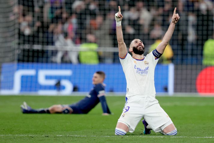 Karim Benzema fagnar eftir frækinn 3-1 sigur Real Madrid á Paris Saint-Germain í fyrradag.