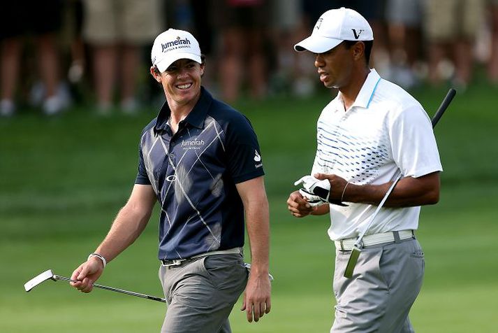 Tiger og Rory verða í ráshóp með Adam Scott fyrstu tvo hringina á US Open sem hefst í dag.