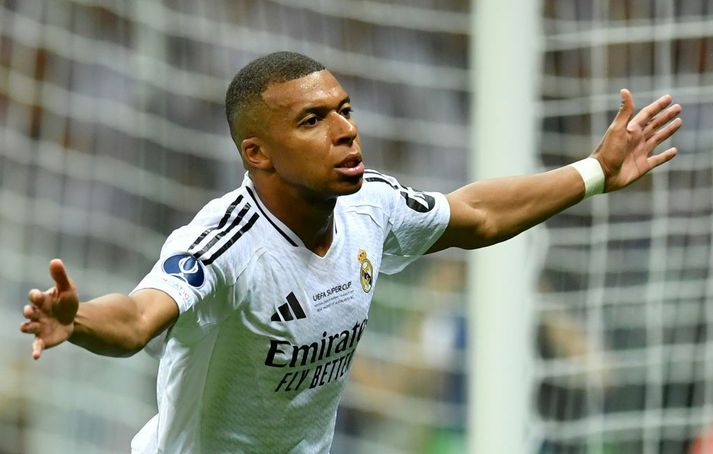 Kylian Mbappé var ekki lengi að skora sitt fyrsta mark fyrir Real Madrid.