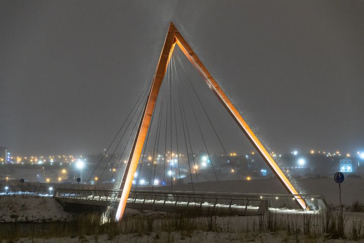 Má búast við frost 0 til 6 stig, en frostlaust með suður- og vesturströndinni seinnipartinn.