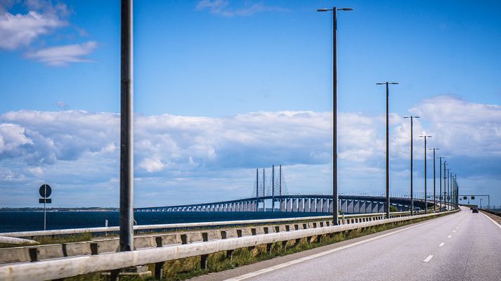 Eyrarsundsbrúin tengir saman Kaupmannahöfn og Malmö.