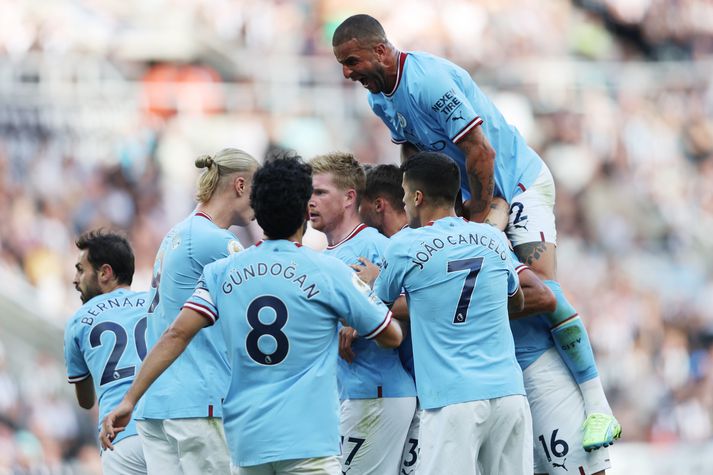 Englandsmeistarar Manchester City björguðu stigi gegn Newcastle í enska boltanum í dag.