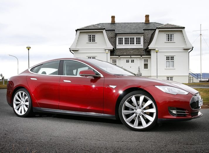 Tesla S hefur selst í 20 eintökum hér á landi.