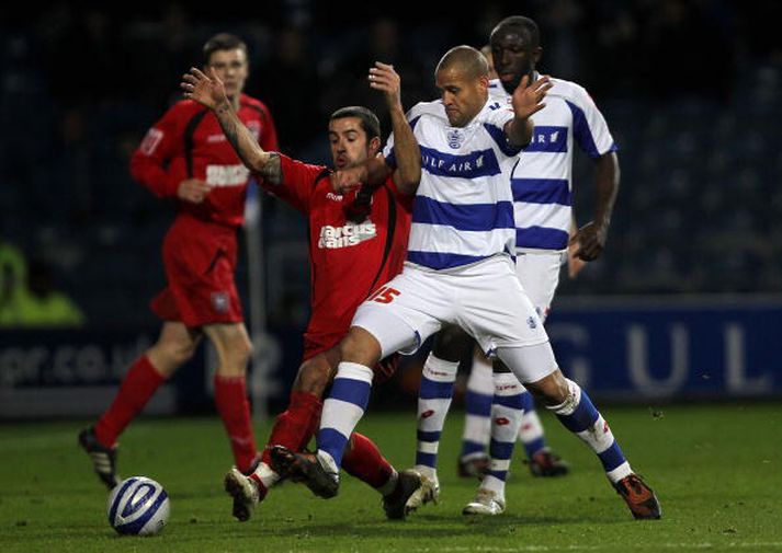 Quashie í leik með QPR í deildabikarnum árið 2010.