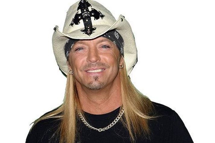 gjafmildur Bret Michaels, söngvari Poison, er greinilega kominn í jólaskap.