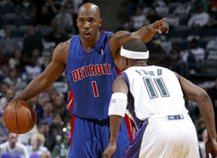 Chauncey Billups fór á kostum í liði Detroit í síðasta leik og vill eflaust klára dæmið með félögum sínum á heimavelli í kvöld