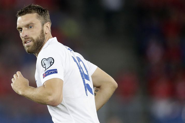 Lambert spilaði 11 landsleiki fyrir England og skoraði þrjú mörk.