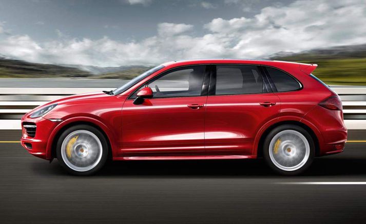 Porsche Macan er líkur stóra bróður sínum, Cayenne.