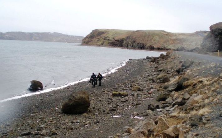 Vonbrigðin með fiskadauða í Kleifarvatni megna ekki að setja hafnfirska veiðimenn úr stuði.