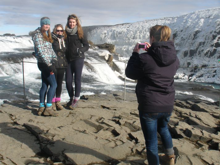 Íslendingar eru hvattir til að vera duglegir að ferðast um Suðurland í sumar en á svæðinu eru margar af helstu náttúruperlum landsins eins og Gullfoss þar sem þessi mynd er tekin.