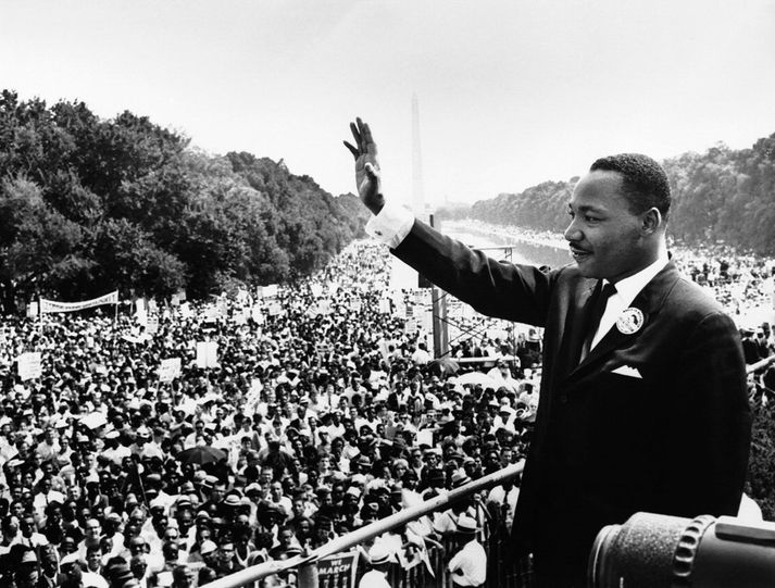 Martin Luther King Jr flytur mögnuðustu ræðu 20. aldar.